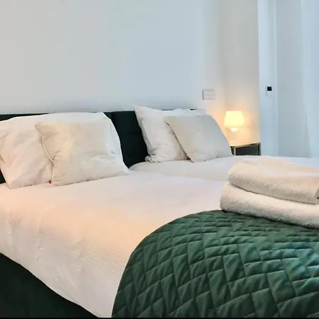 Luxury Agnieto - The View Apartment
